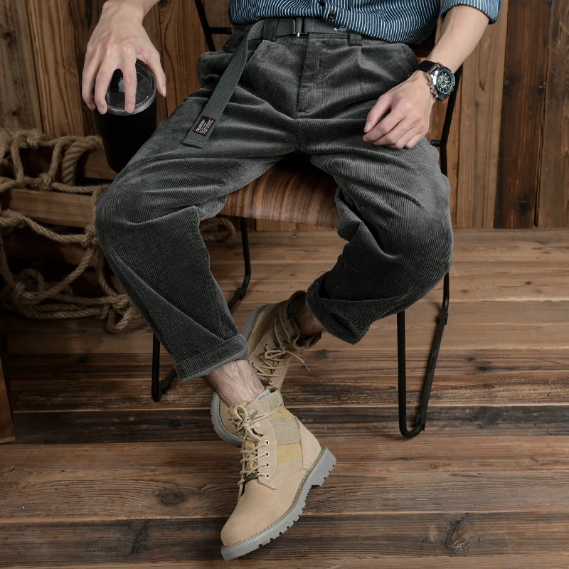 Herren Cordhose im Relaxed-Fit mit konischer Passform und Canvas-Gürtel Drune