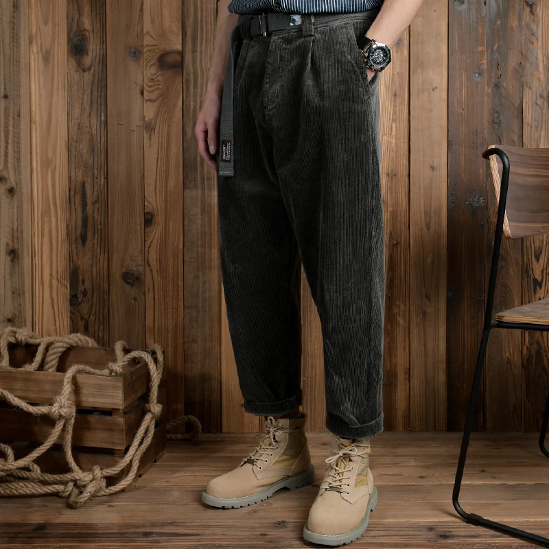 Herren Cordhose im Relaxed-Fit mit konischer Passform und Canvas-Gürtel Drune