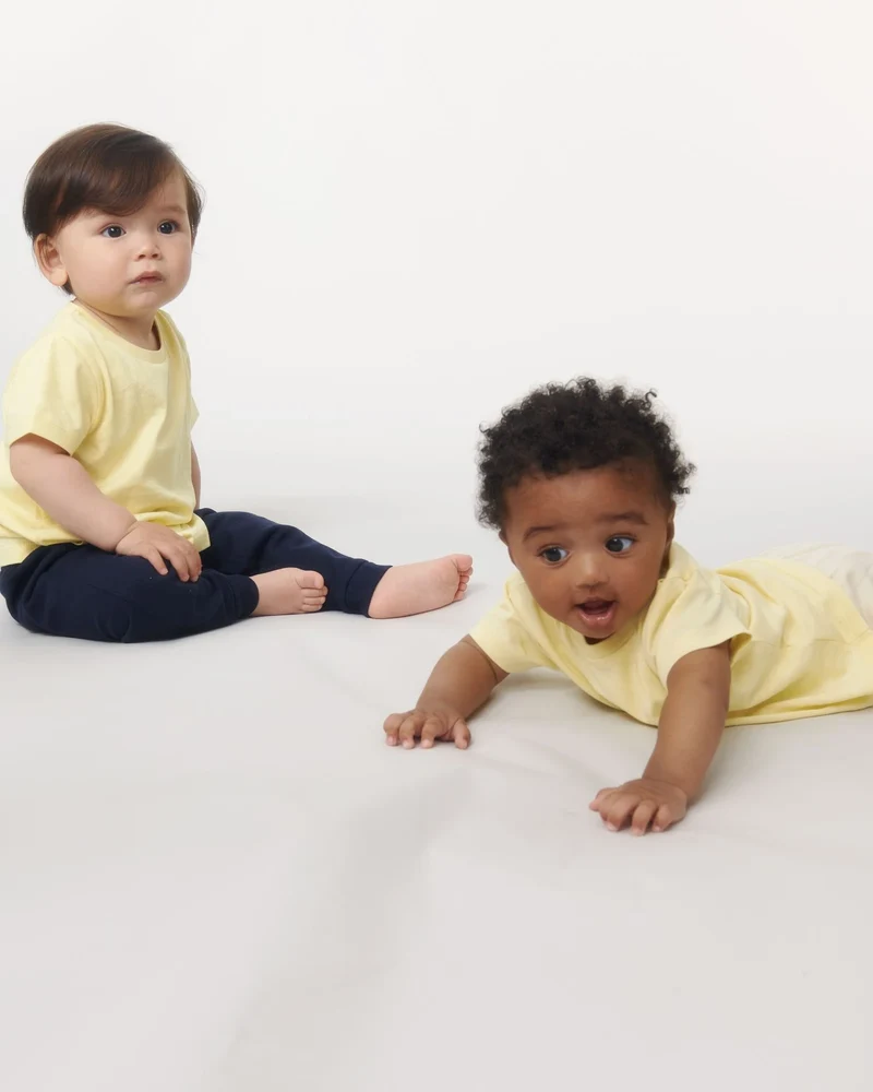 T-Shirt Baby Bio-Baumwolle Stanley/Stella Iconic zum Personalisieren