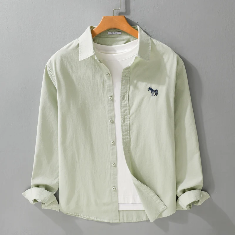 Herren Baumwoll-Oxford Hemdjacke im Layering‑Stil mit dezenter Zebrastickerei und Kentkragen Drune