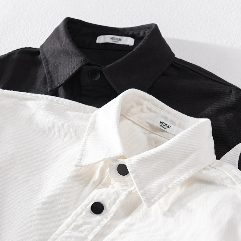 Herren Baumwoll-Overshirt im Layering-Stil mit geometrischen Colorblock-Einsätzen und Druckknopf-Leiste Drune