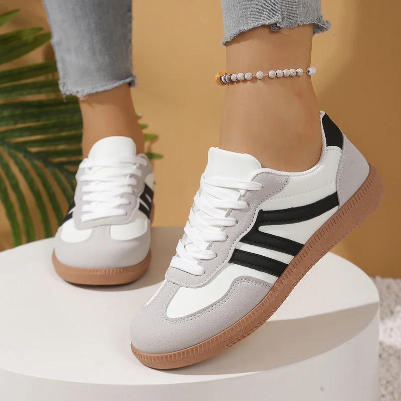 Damen Retro-Sneaker mit Gumsohle und gepolsterter Innensohle Drune