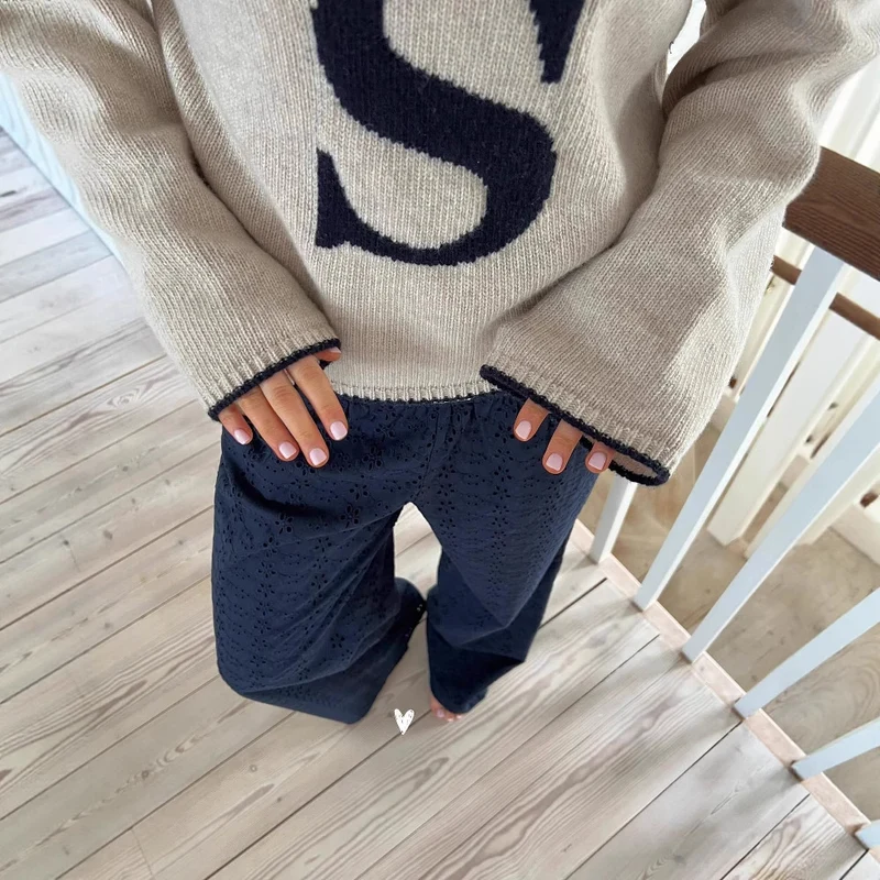 Damen Modischer Strickpullover mit grafischem Design und lässigen Hosenschnitt Drune