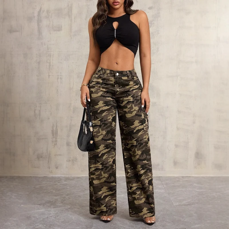 Damen Cargo-Hose im lässigen Camouflage-Design mit seitlichen Taschen und weitem Bein Drune