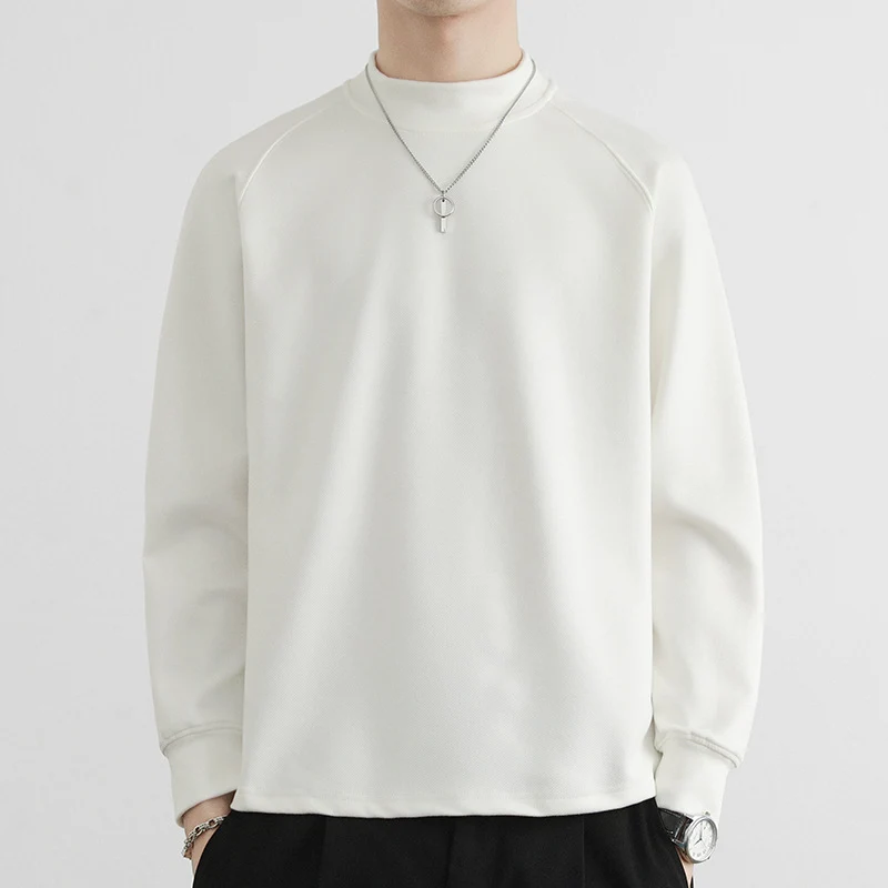 Herren Minimalistisches Mockneck-Sweatshirt aus Tech‑Fleece mit Raglanärmeln Drune