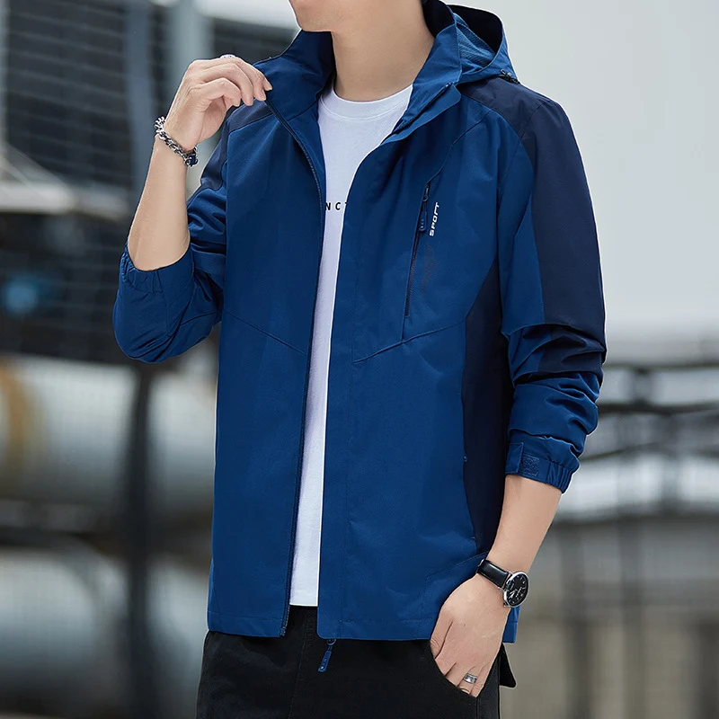Herren Leichte wind- und wasserabweisende Kapuzenjacke im sportlichen Utility‑Style Drune