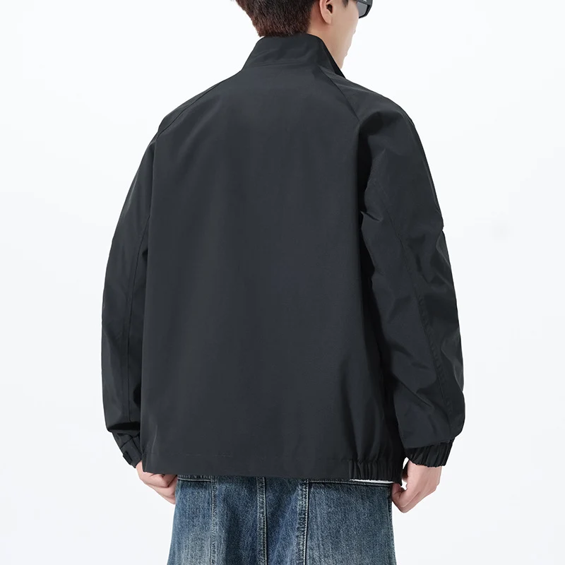 Herren Leichte Utility-Übergangsjacke mit Stehkragen, Raglanärmeln und verstellbaren Klettbündchen Drune