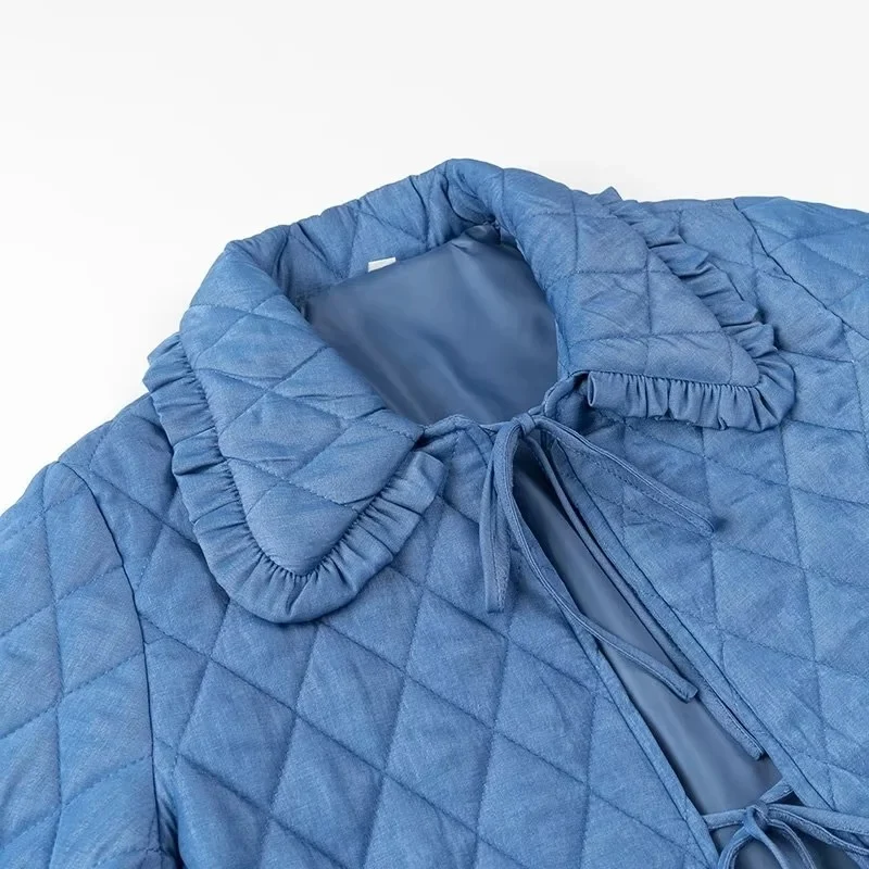 Damen Steppjacke im Vintage‑Look mit Rüschenkragen und Bindebändern Drune