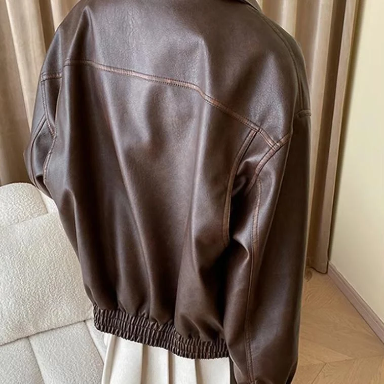 Damen Oversized-Kunstlederblouson mit Hemdkragen, aufgesetzten Pattentaschen und verdeckter Reißverschlussleiste Drune
