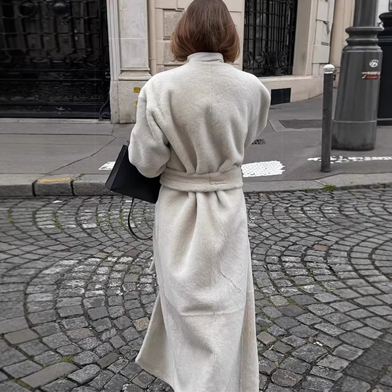 Damen Maxilanger Oversize-Teddymantel mit minimalistischem Stehkragen und verdeckter Druckknopfleiste Drune