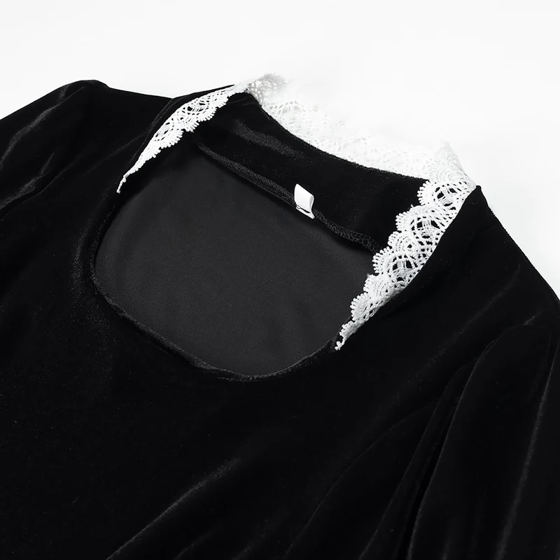 Damen Maxikleid aus Samt mit quadratischem Ausschnitt, Puffärmeln und Spitzenbesatz Drune