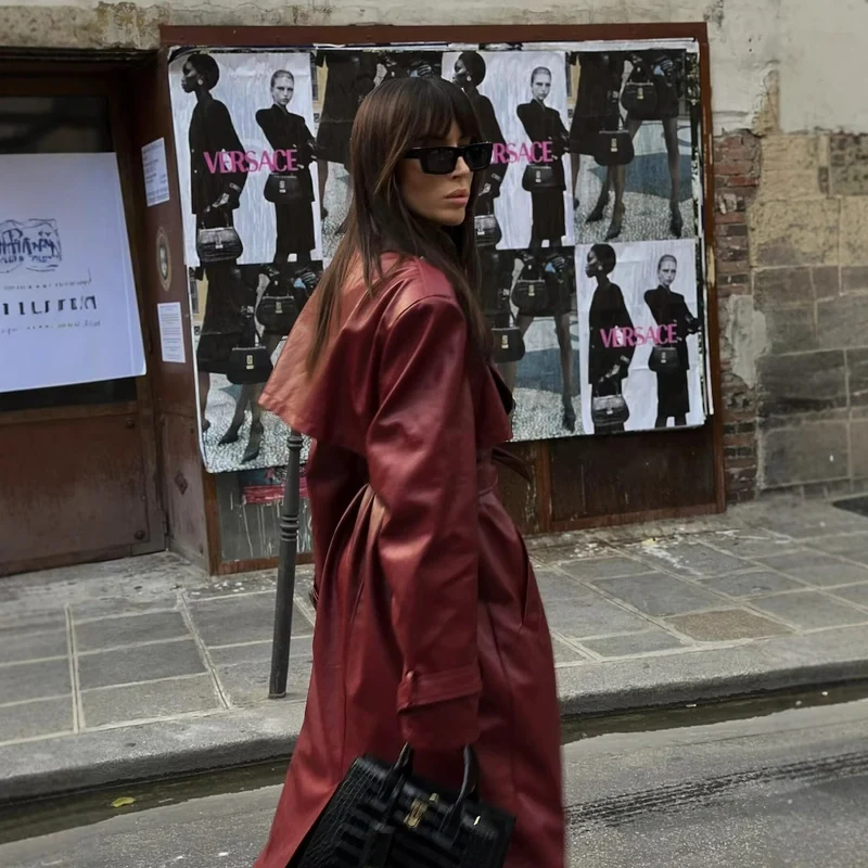 Damen Langer Kunstleder‑Trenchcoat mit Taillengürtel, weitem Revers und wasserabweisender Oberfläche Drune