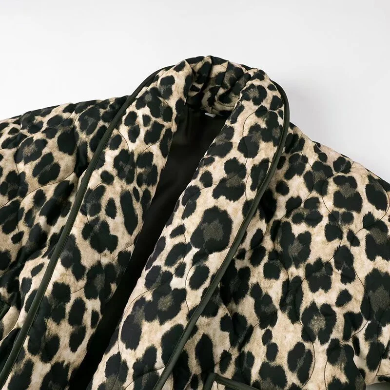Damen Kurzjacke mit Leopardenprint, kastiger Silhouette und Schalkragen Drune