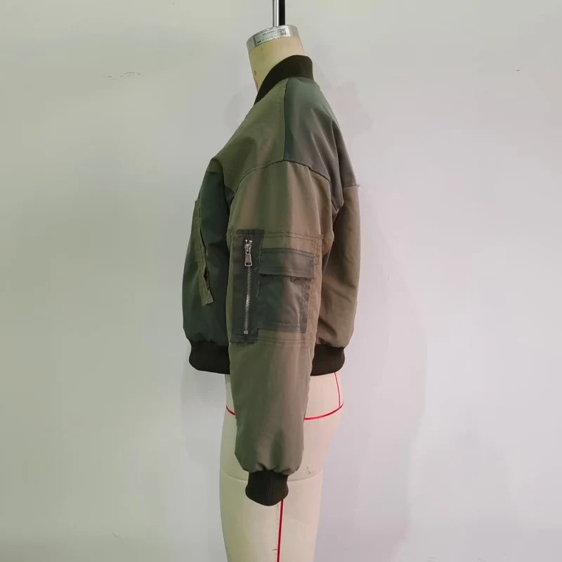 Damen Kurze Oversize-Bomberjacke mit Utility-Taschen und Rippbündchen Drune