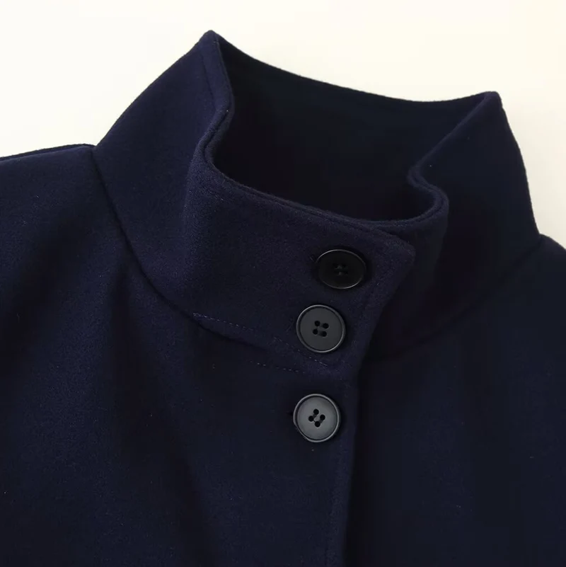 Damen Kurze kastige Jacke mit Stehkragen und durchgehender Knopfleiste Drune