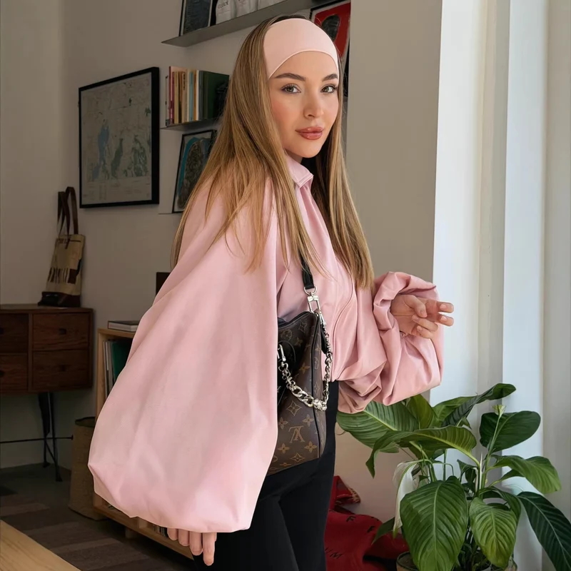 Damen Kurzcape mit Volumenärmeln, Reißverschluss und gerafftem Saum Drune