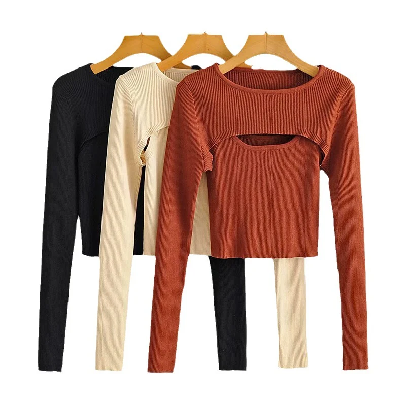 Damen Kurz geschnittenes Rippstrick-Top mit asymmetrischen Cut-Outs und Rundhalsausschnitt Drune