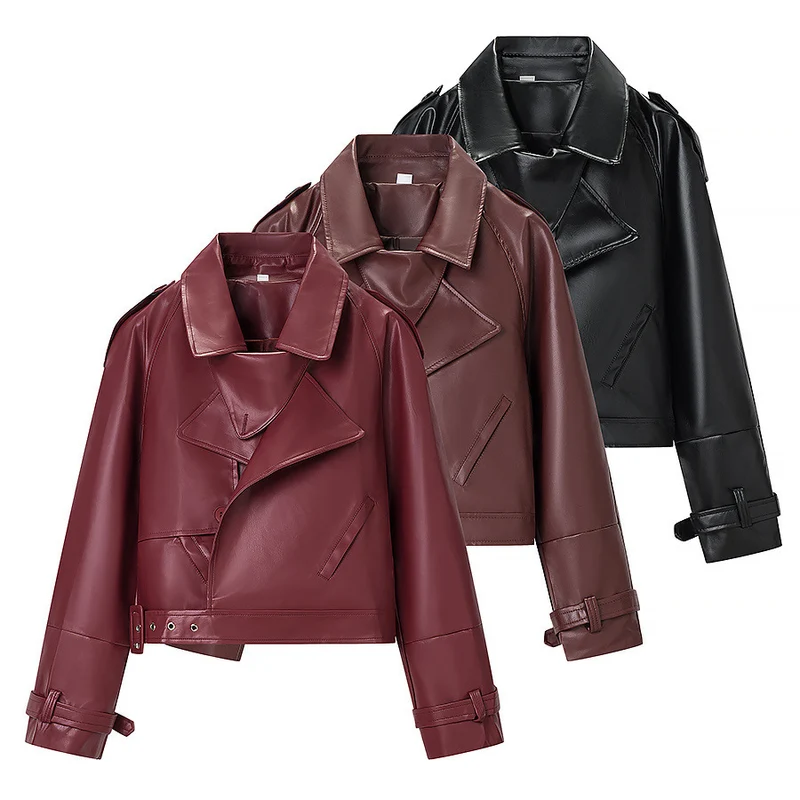 Damen Kurz geschnittene Bikerjacke aus Lederoptik mit asymmetrischer Reversklappe und Taillenriegel Drune