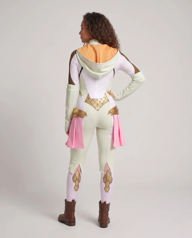Damen Cosplay-Outfit mit kunstvollen Details und modischen Akzenten Drune