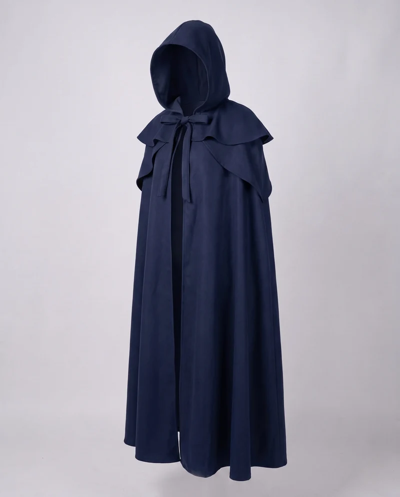 Damen eleganter Kapuzenumhang mit schwingendem Schnitt und Rüschenakzenten Drune