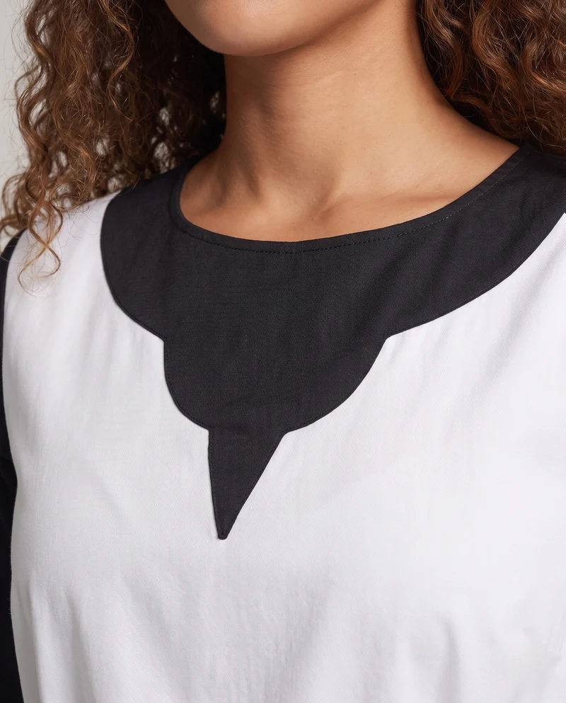 Damen historisches Mittelalterkleid mit verzierten Ärmeln und dekorativem Gürtel Drune