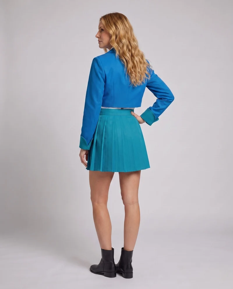 Damen Schuluniform-Kostümset mit stylischem Blazer und Plissee-Rock Drune
