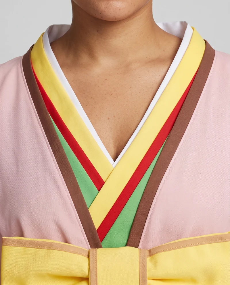 Damen traditionelles Kimono-Set mit kunstvollen Verzierungen und Schleifen Drune