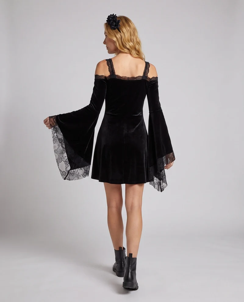 Damen Gothic-Kleid mit Spitzenärmeln und schwingendem Rock Drune