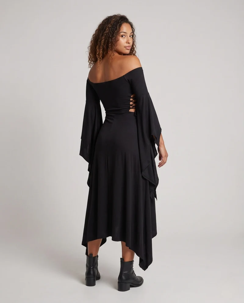 Damen Zauberhaftes Abendkleid mit weit ausgestellten Ärmeln Drune
