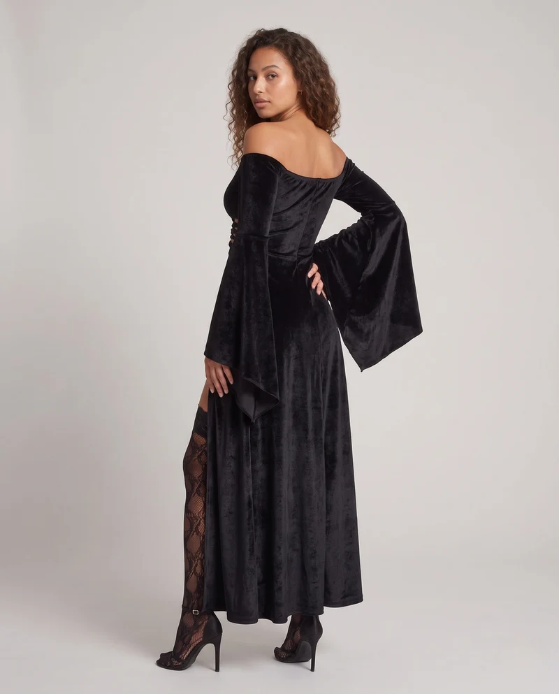 Damen Verspieltes Gothic Kostümkleid mit schulterfreiem Design und Tüllakzenten Drune
