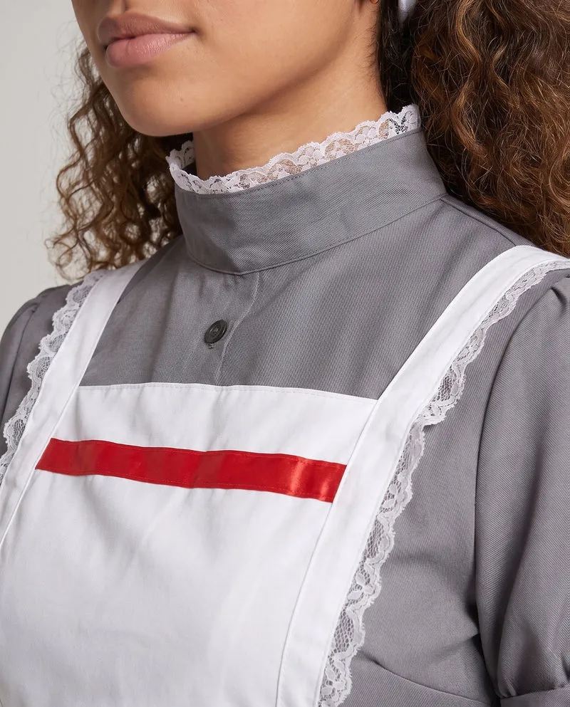 Damen Kostüm als Krankenschwester mit traditionellem Kleidungsstil Drune
