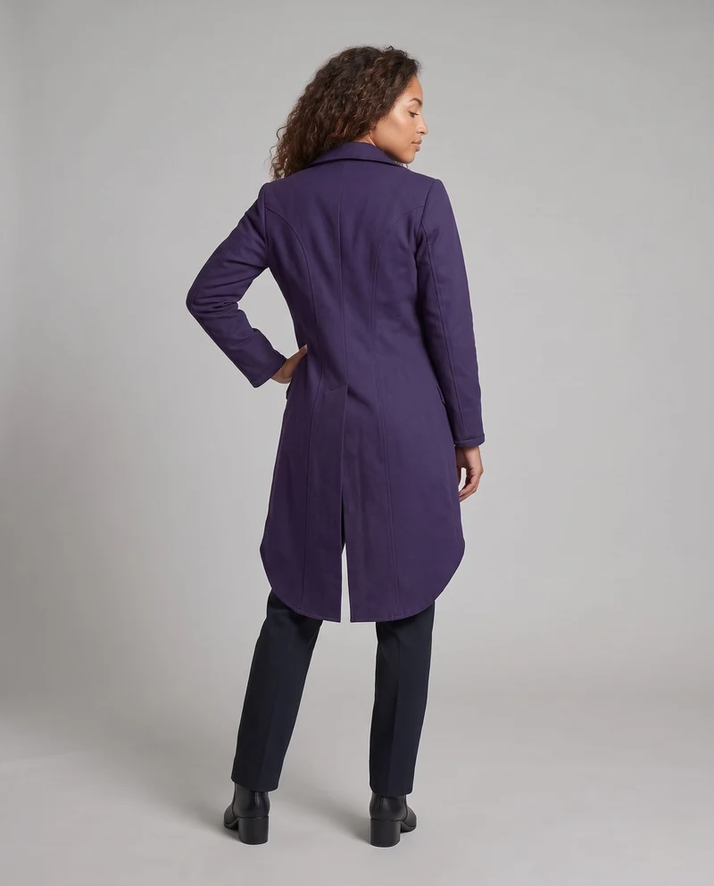 Damen Eleganter Kapuzenmantel mit asymmetrischem Saum und kunstvollen Verzierungen Drune