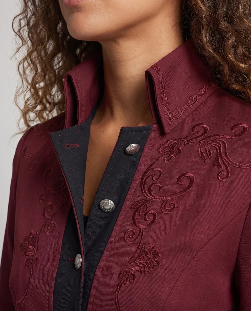 Damen Eleganter Langmantel mit kunstvollen Verzierungen Drune