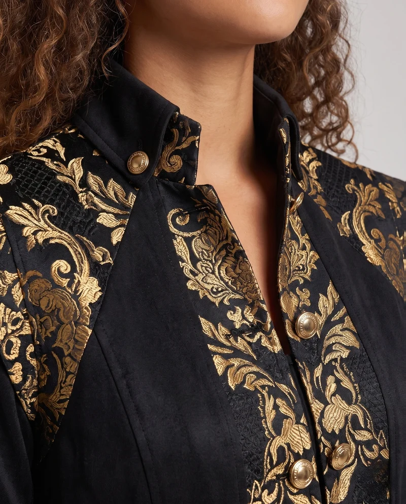 Damen Eleganter Langmantel mit kunstvoller Verzierungen und Stehkragen Drune
