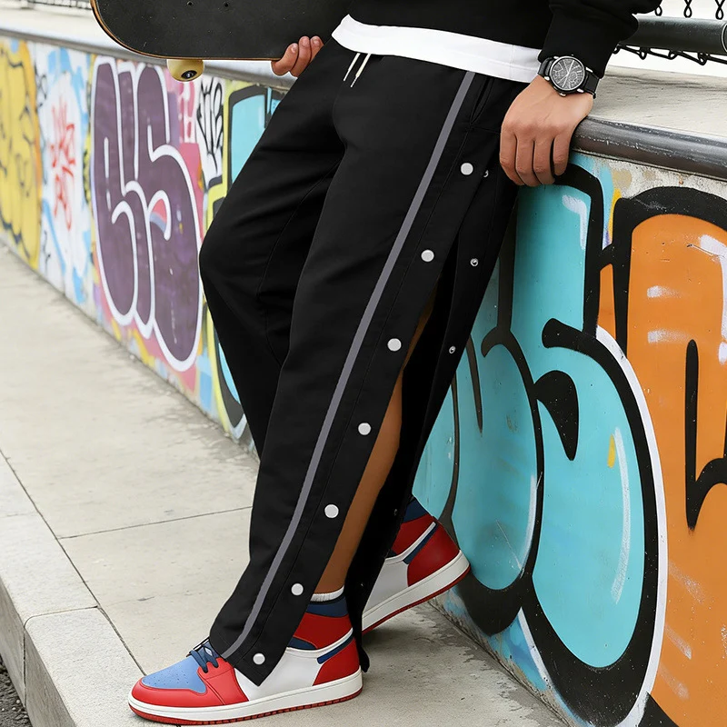Herren Sportliche Snap-Trackhose mit seitlichen Druckknopfleisten und Tunnelzug Drune