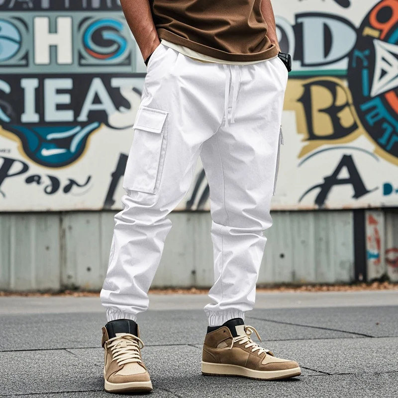 Herren Tapered Cargo-Jogginghose mit Kordelzug, aufgesetzten Klappentaschen und elastischen Bündchen Drune