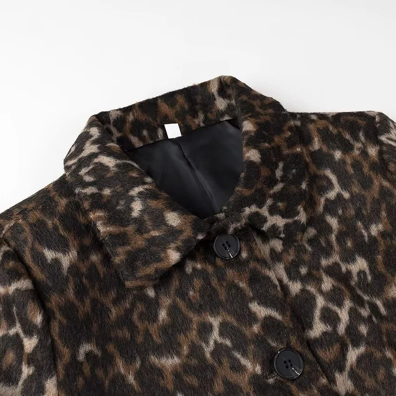 Damen Boxy‑Kurzjacke mit Leopardenmuster, Hemdkragen und aufgesetzten Pattentaschen Drune
