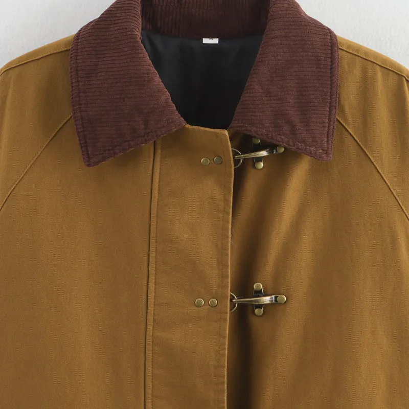 Damen Boxy Fieldjacke mit Cordkragen, Knebelverschlüssen und großen Klappentaschen Drune