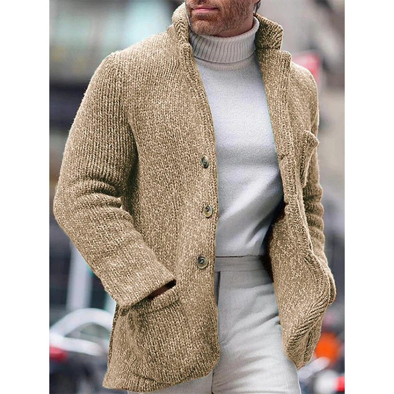 Herren Grobstrick-Cardigan-Jacke mit hohem Stehkragen und aufgesetzten Taschen Drune