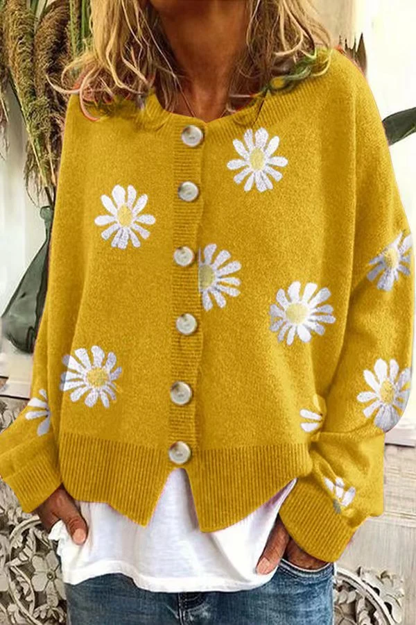 Damen Oversize-Strickcardigan mit Blumenapplikation, Perlmuttknöpfen und Wellensaum Drune