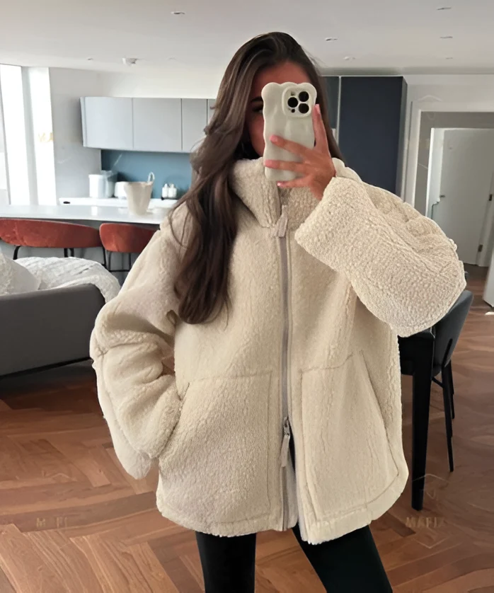Drune | Teddyjacke in Cremeweiß