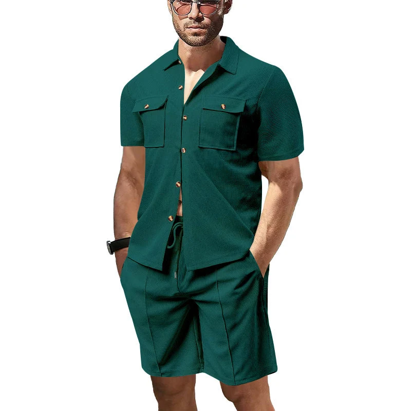 Herren nan modernes Kurzarm-Hemden-Set im Resortstil mit aufgesetzten Pattentaschen, offenem Reverskragen und Kordelzug-Bermuda aus Strukturjersey Drune
