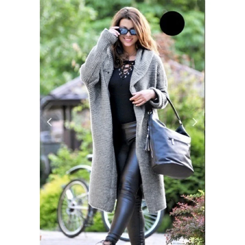 Damen Kapuzen-Strickmantel mit Oversize-Schnitt und Knopfleiste Drune