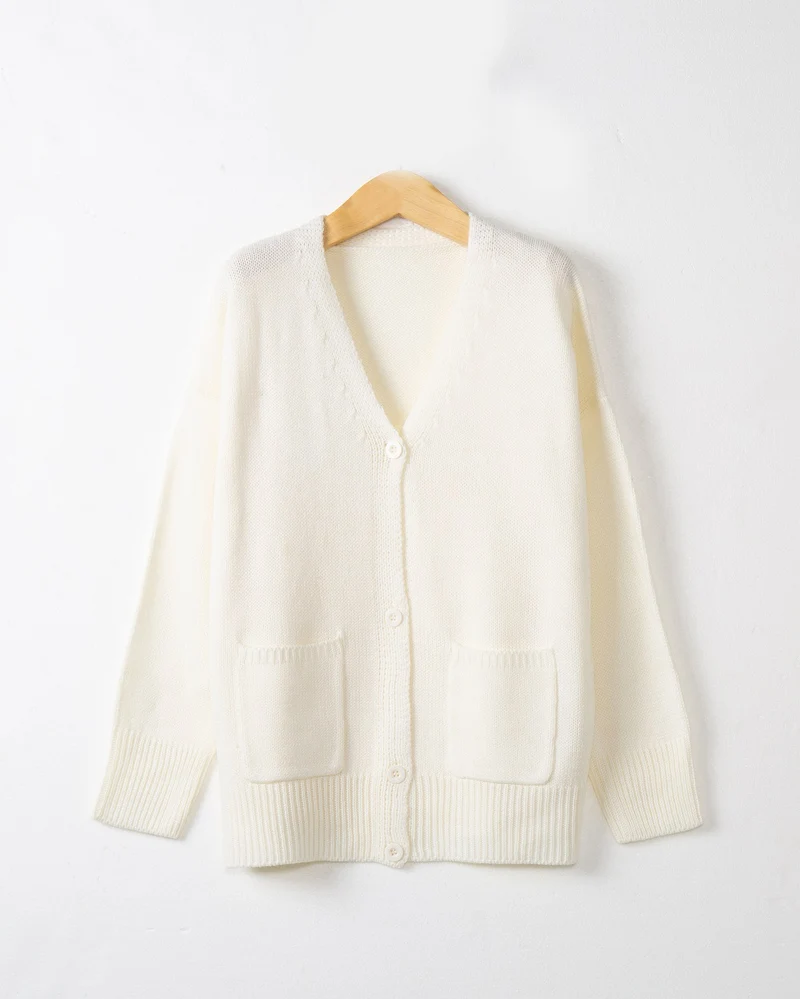 Damen Feiner Oversize-Strickcardigan mit V-Ausschnitt, Knopfleiste und aufgesetzten Eingrifftaschen Drune