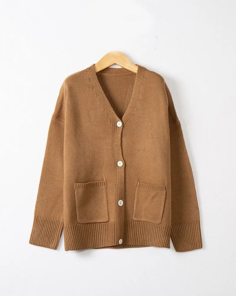 Damen Feiner Oversize-Strickcardigan mit V-Ausschnitt, Knopfleiste und aufgesetzten Eingrifftaschen Drune