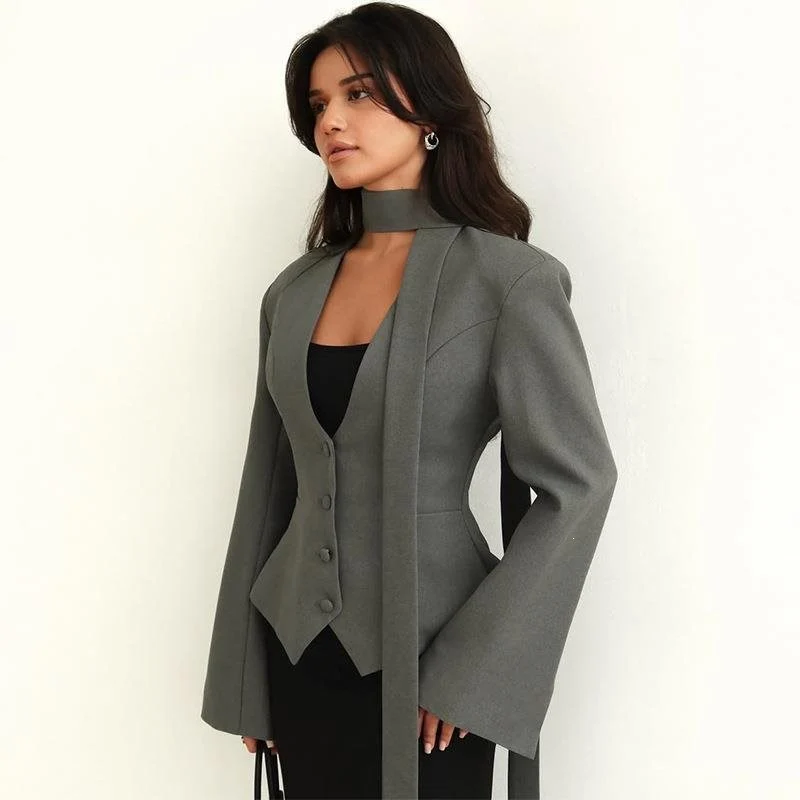 Damen Taillierter Blazer mit Bindeschal und figurbetonter Weste Drune