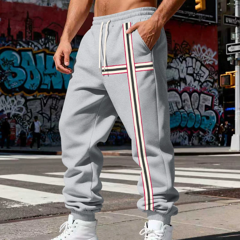 Herren Jogginghose mit seitlichem Tape-Streifen und elastischem Kordelbund Drune