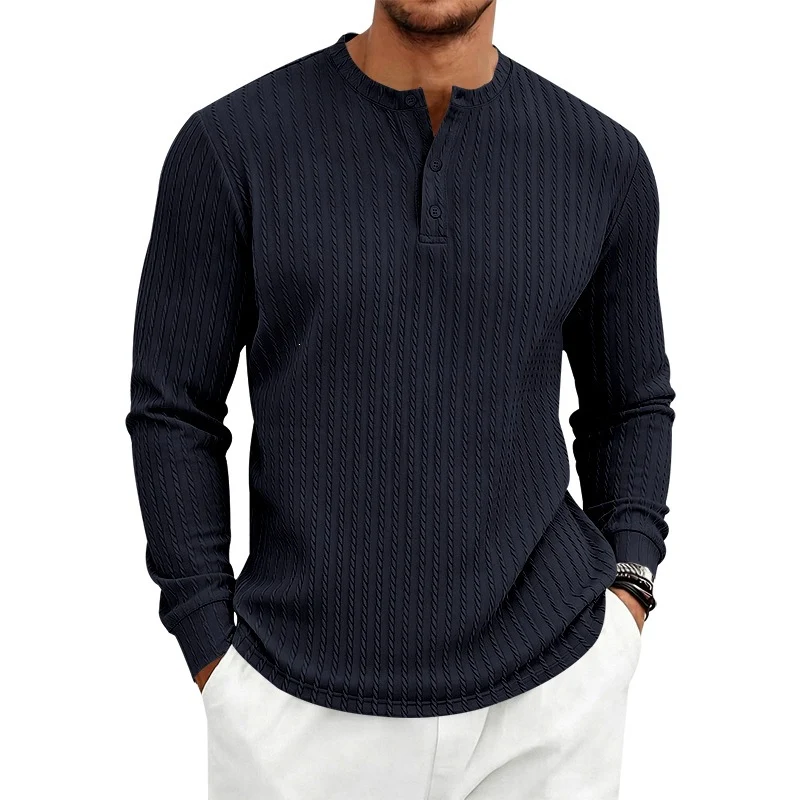 Herren Feinstrukturiertes Henley-Langarmshirt mit Zopfmuster und Knopfleiste Drune