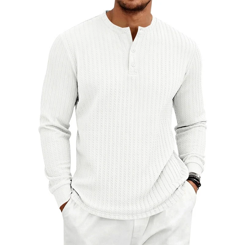 Herren Feinstrukturiertes Henley-Langarmshirt mit Zopfmuster und Knopfleiste Drune