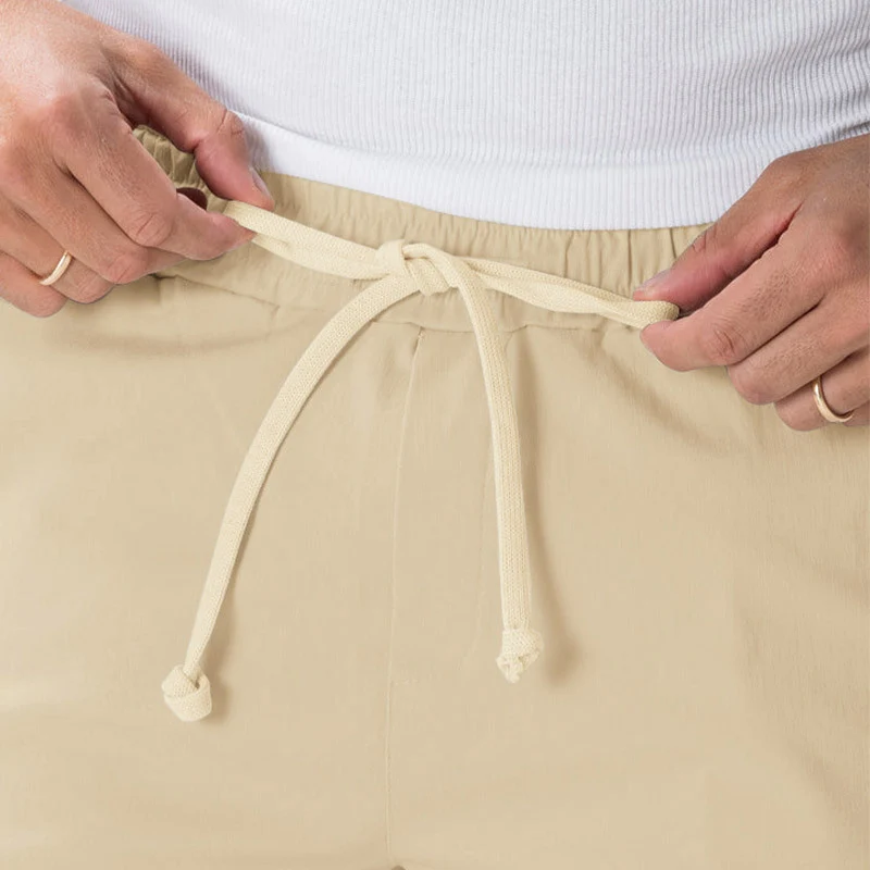 Herren Cargo-Jogginghose im Relaxed-Fit mit Kordelzug, elastischen Bündchen und Mehrfachtaschen Drune
